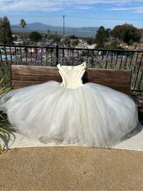 white by vera wang tiered organza wedding dress Vera Wang Ghillian Blossom Organza Wedding Dress Instant Filters 2
